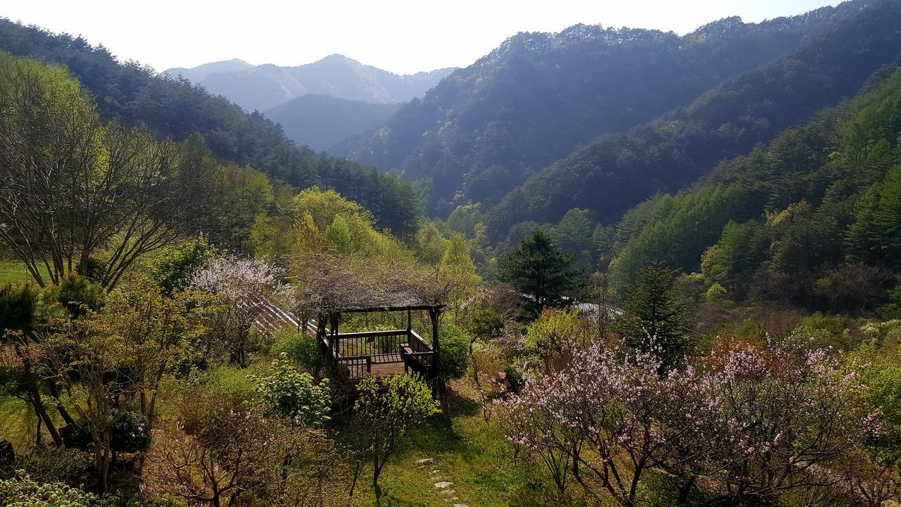 Fairy Tale Pension Phjongcshang Kültér fotó